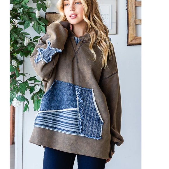 Oli & Hali Star Denim Patchwork Mineral Wash Hoodie Sweater - Picture 3 of 7